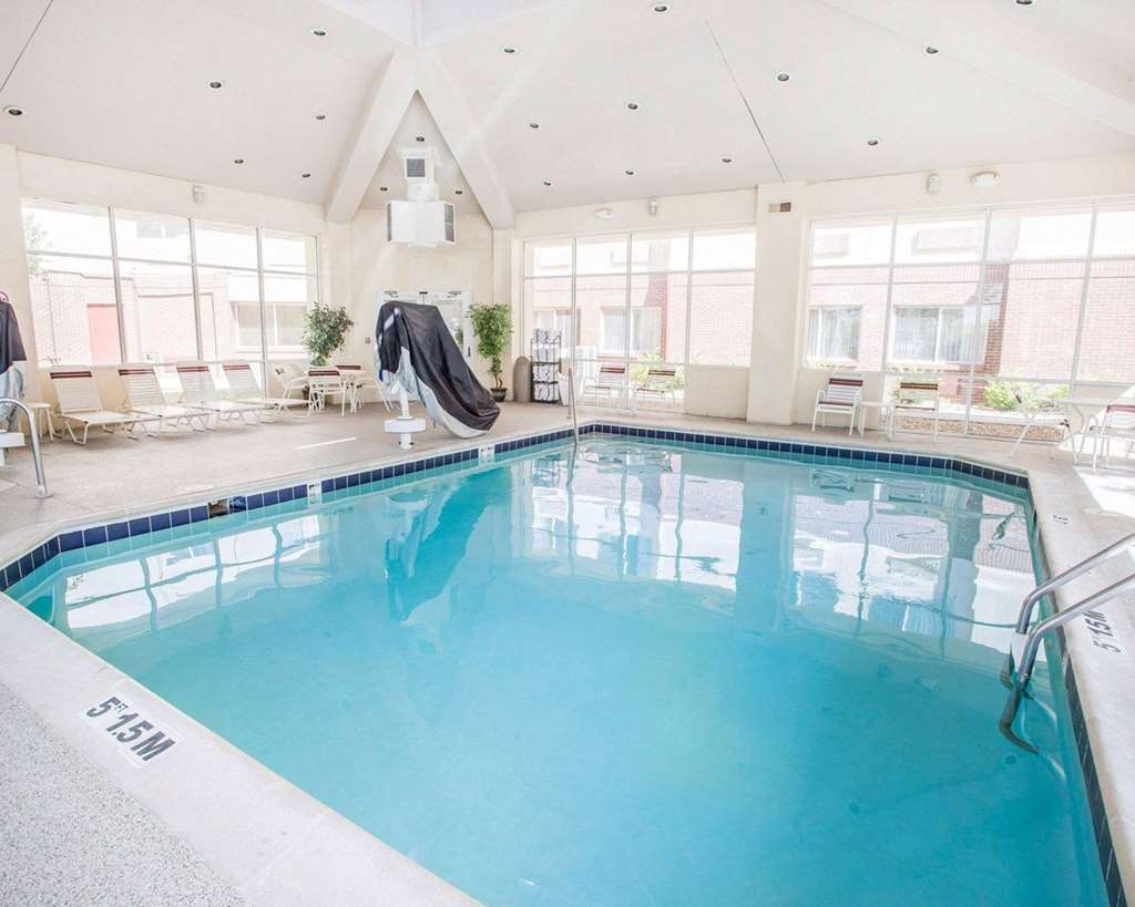 quality inn and suites denver international airport