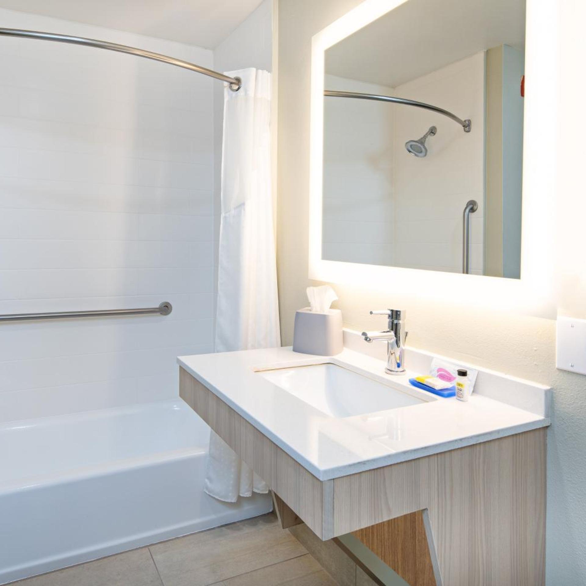 holiday inn express and suites watsonville by ihg