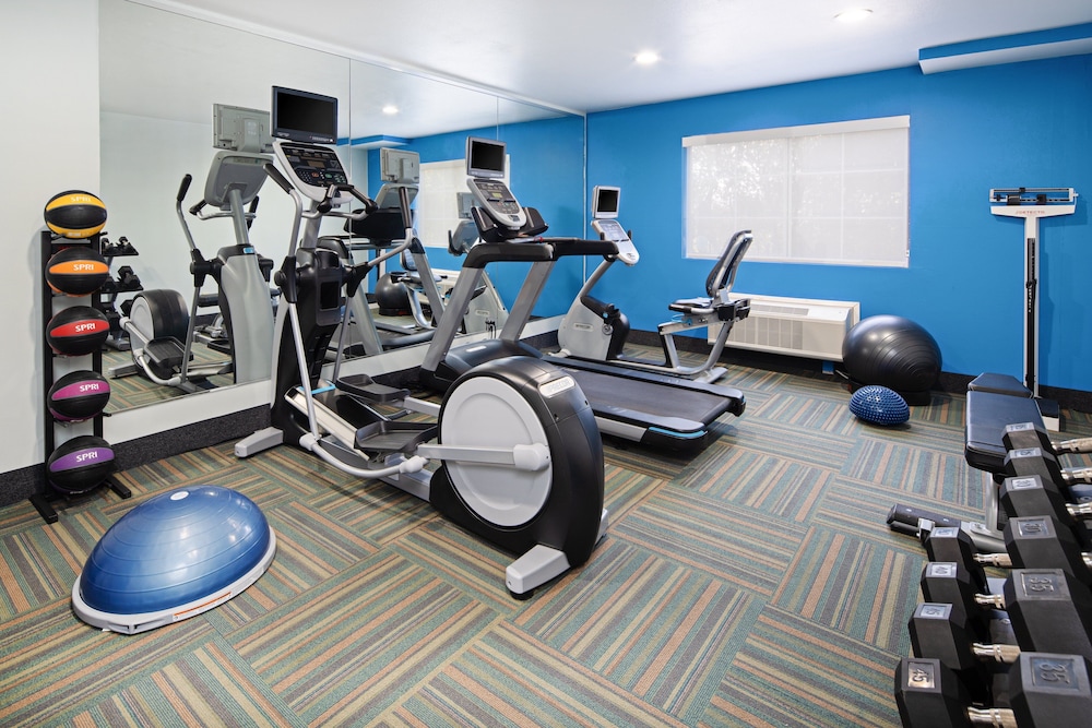 holiday inn express and suites watsonville by ihg