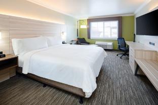 holiday inn express and suites watsonville by ihg
