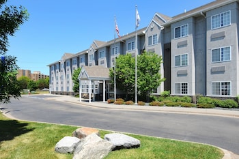 Microtel Inn And Suites By Wyndham Msp Airport Bloomington,Mall Of America>>Bloomington,2 star