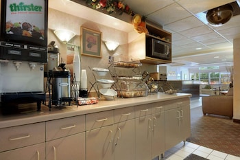 Microtel Inn And Suites By Wyndham Msp Airport Bloomington,Mall Of America>>Bloomington,2 star