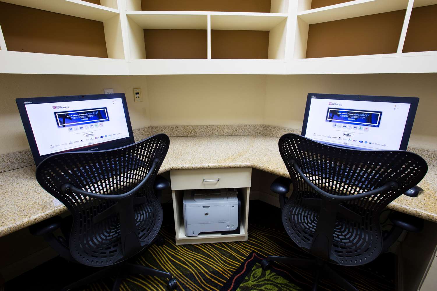 hilton garden inn grand forks und