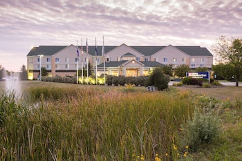 hilton garden inn grand forks und