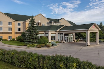 hilton garden inn grand forks und