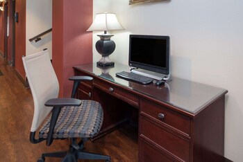 Ramada By Wyndham Downtown Spokane,In Spokane (Downtown Spokane),3 star
