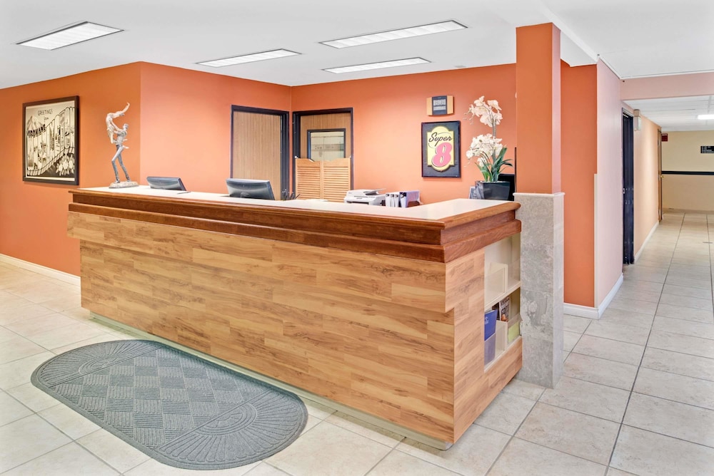 Super 8 By Wyndham Spokane/West,Cheney>>Airway Heights,2 star