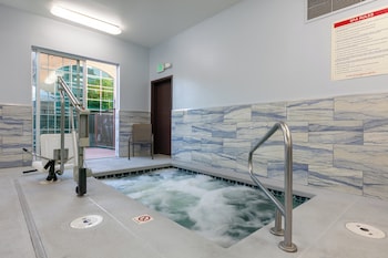 Holiday Inn Express Spokane-Valley By Ihg,Spokane Valley>>Spokane,3 star