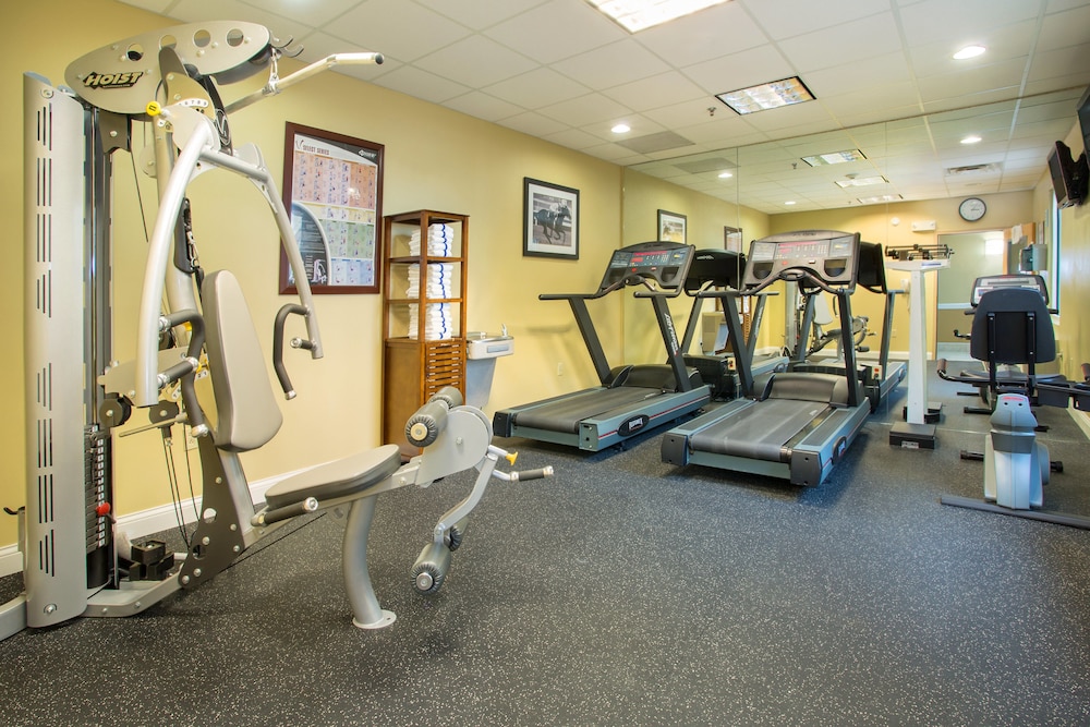 holiday inn express and suites richmond by ihg