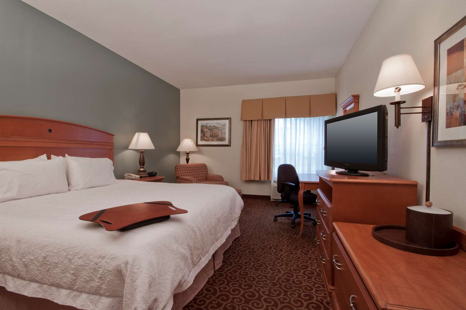 hampton inn lexington south keeneland airport