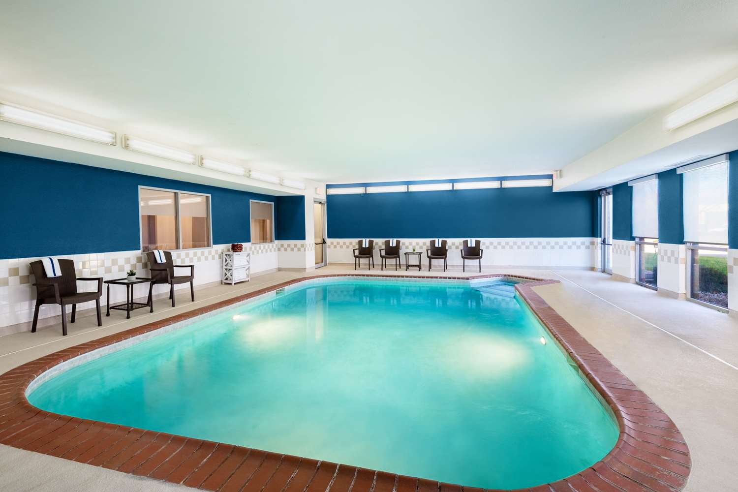 hampton inn lexington south keeneland airport