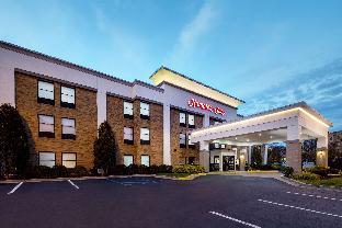 hampton inn lexington south keeneland airport