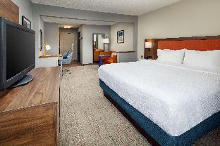 hampton inn lexington south keeneland airport