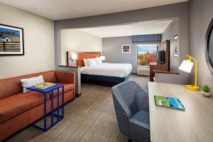 hampton inn lexington south keeneland airport