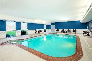 hampton inn lexington south keeneland airport