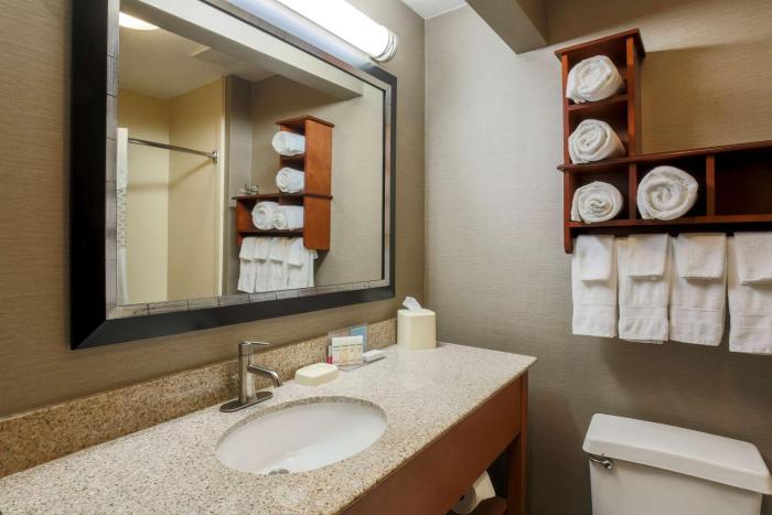 hampton inn lexington south keeneland airport