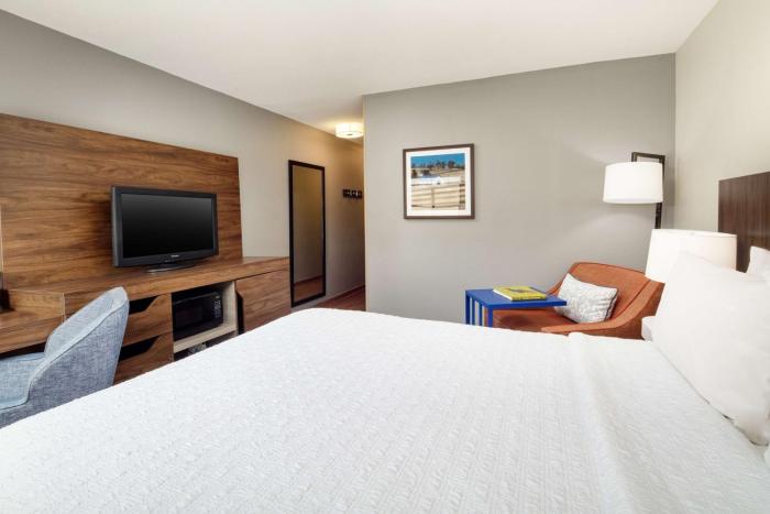 hampton inn lexington south keeneland airport