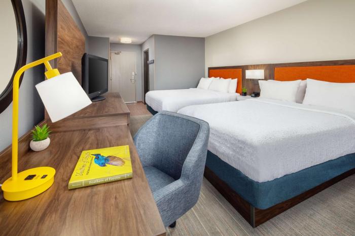 hampton inn lexington south keeneland airport