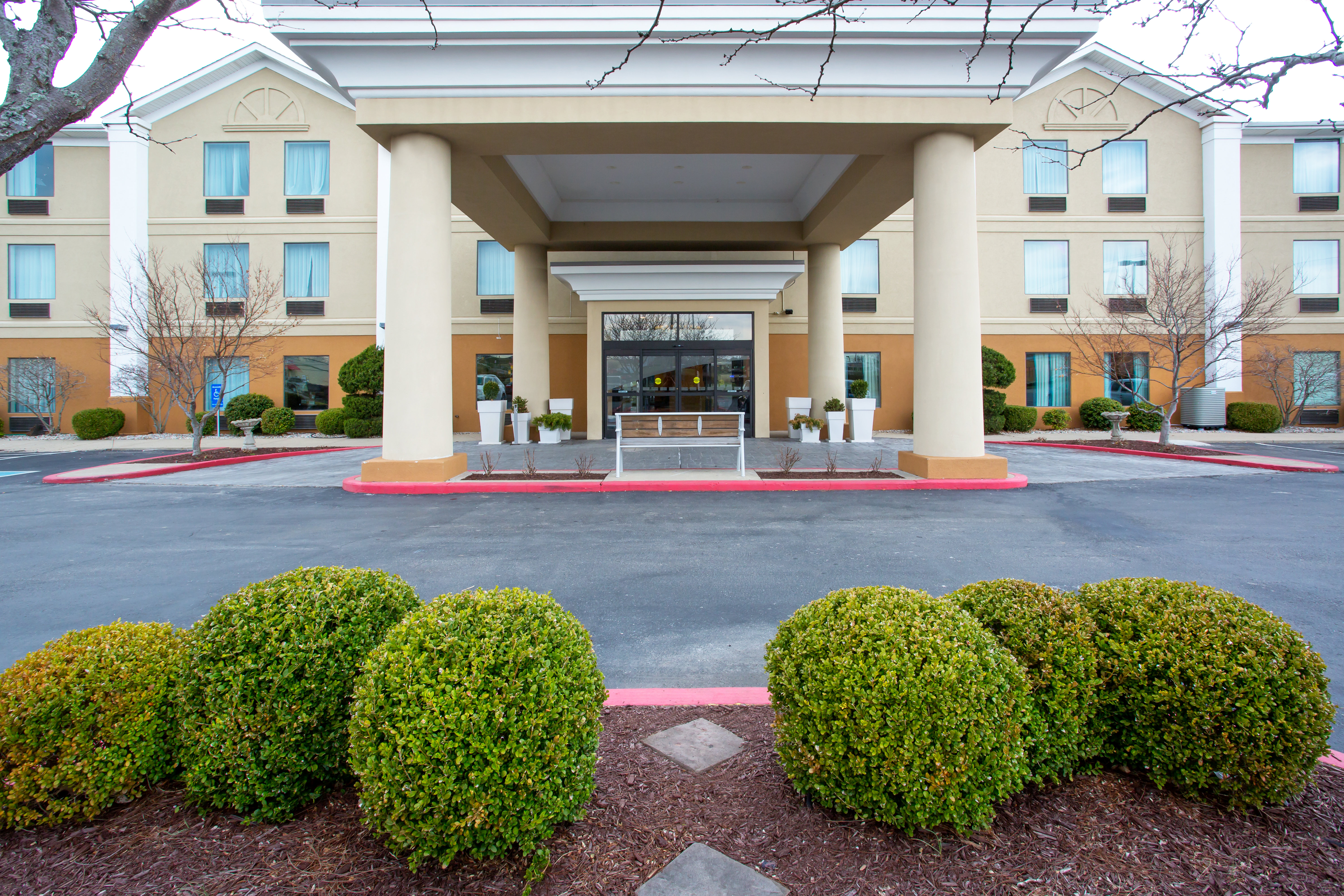 holiday inn express nicholasville by ihg