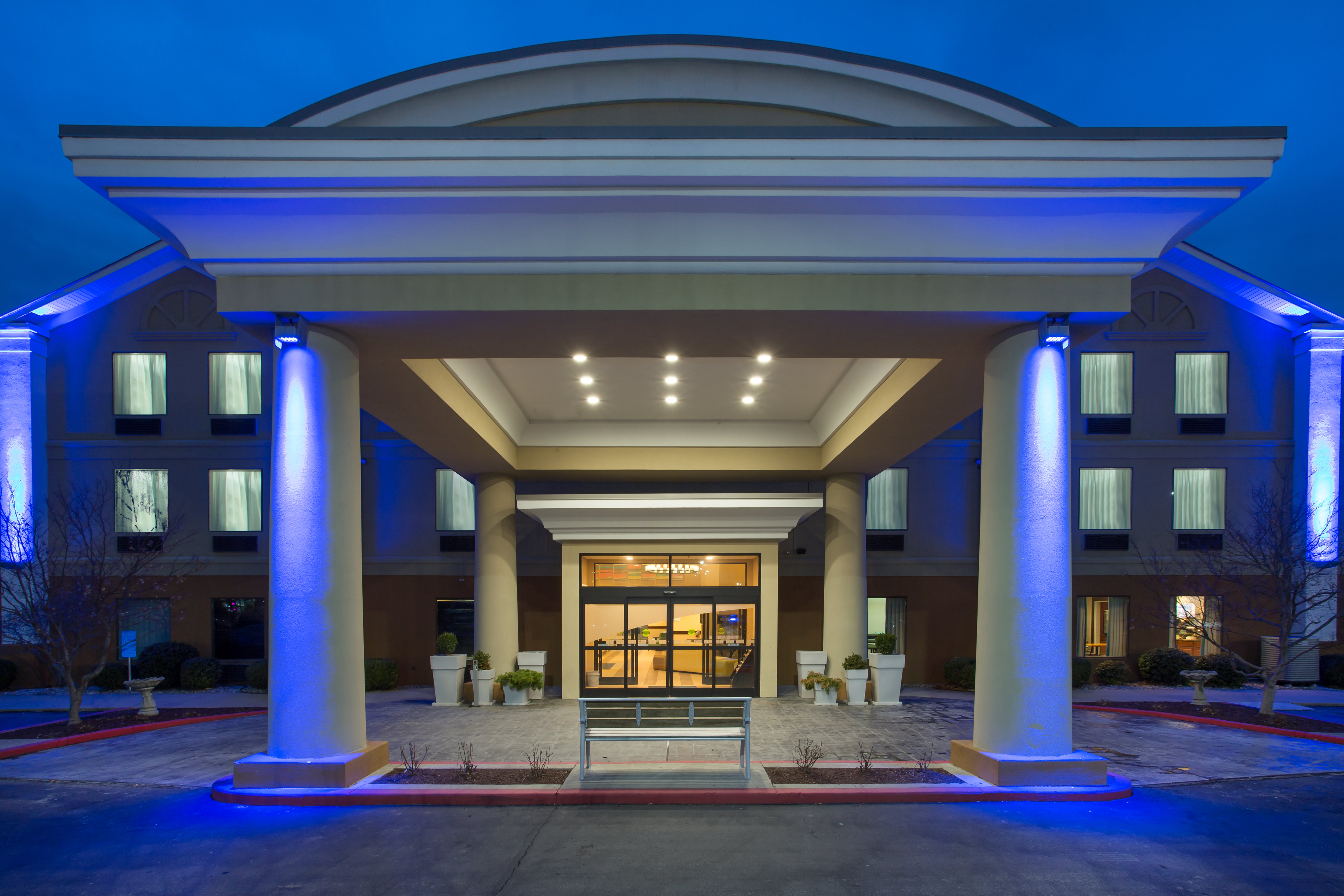 holiday inn express nicholasville by ihg