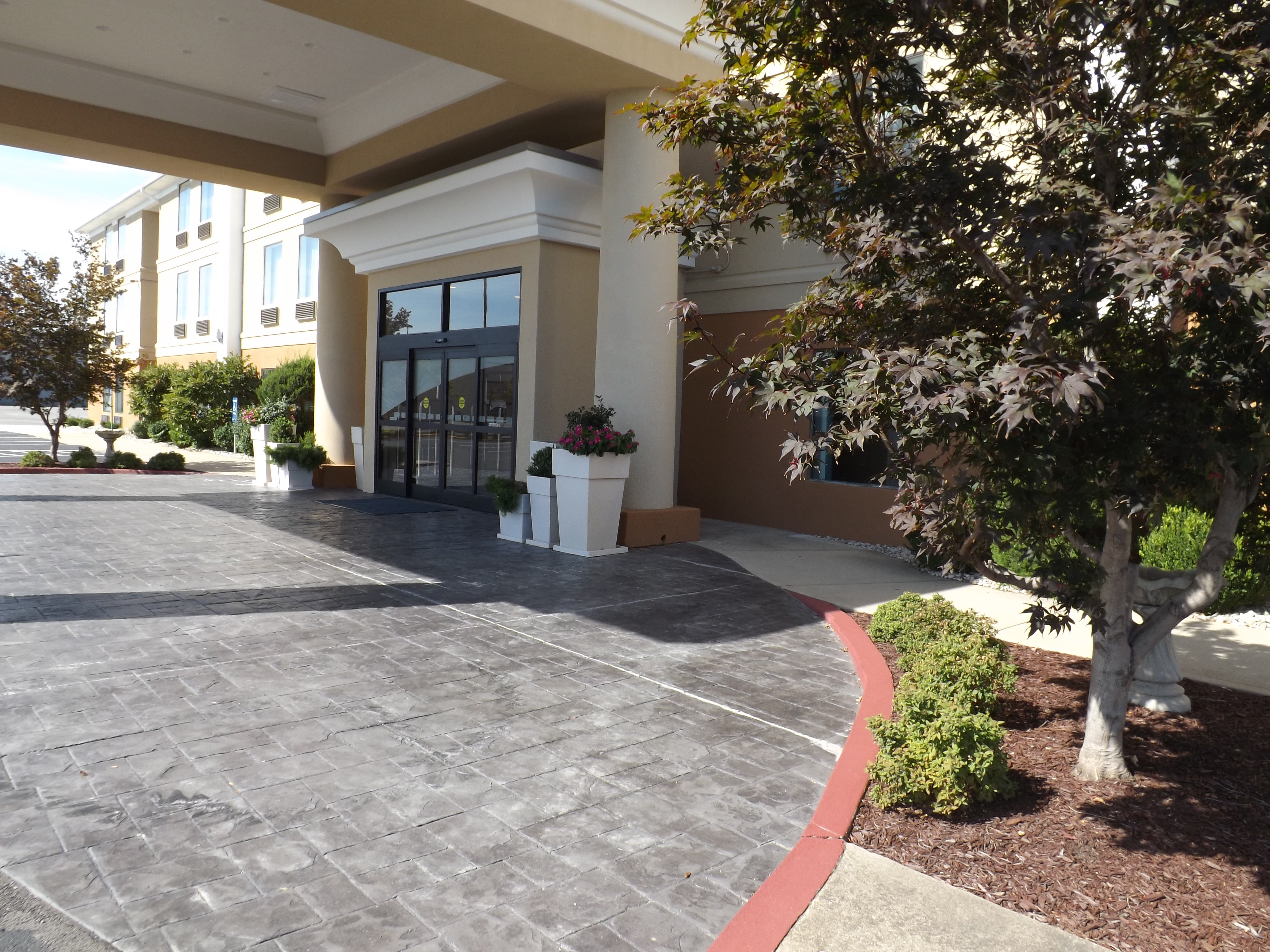 holiday inn express nicholasville by ihg