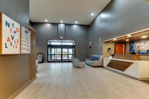 holiday inn express nicholasville by ihg