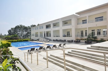 spree resort at century wintersun