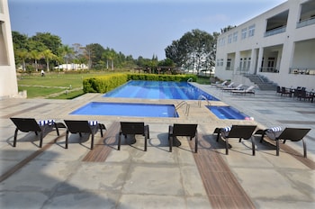 spree resort at century wintersun