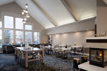 sonesta es suites fresno