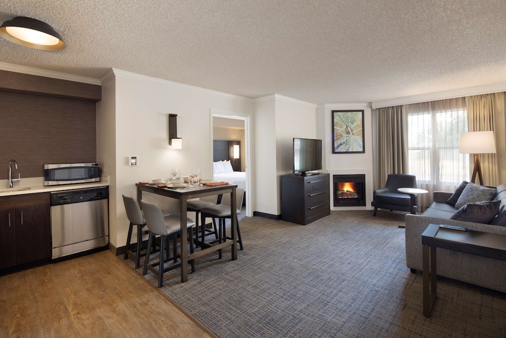 sonesta es suites fresno