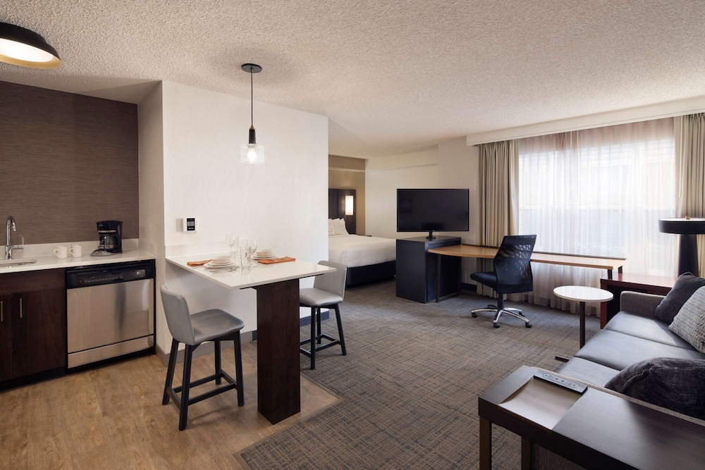 sonesta es suites fresno