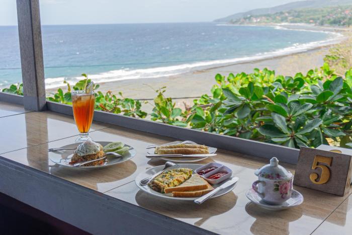 manta cottages with sea view