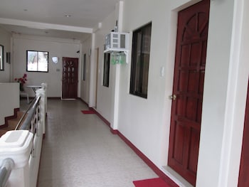 aj travellers inn annex