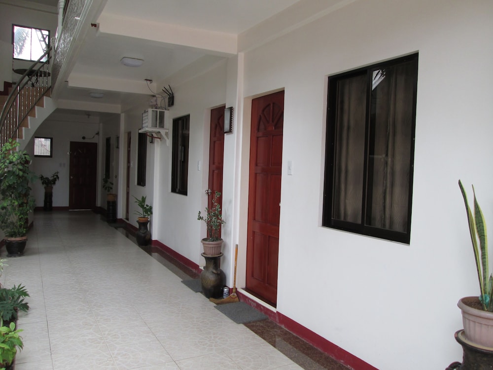 aj travellers inn annex