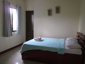 aj travellers inn annex