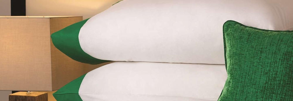guesthouse inn and suites hotel poulsbo
