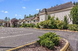 guesthouse inn and suites hotel poulsbo