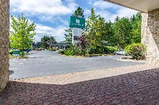 guesthouse inn and suites hotel poulsbo
