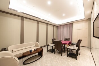 rising dragon international hotel