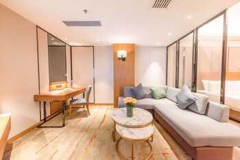 rising dragon international hotel