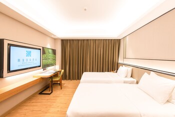 rising dragon international hotel