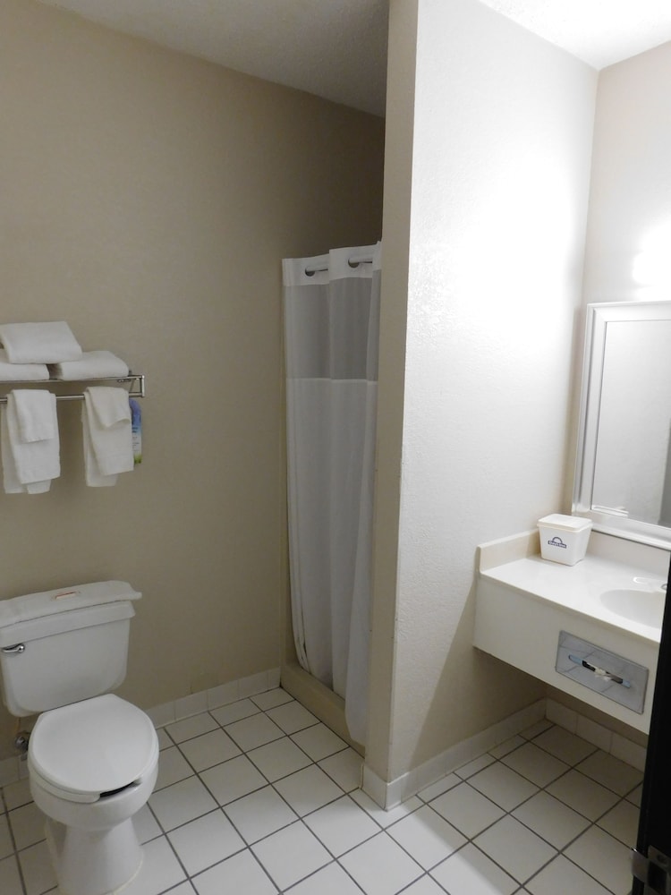 days inn by wyndham mankato