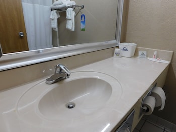 days inn by wyndham mankato