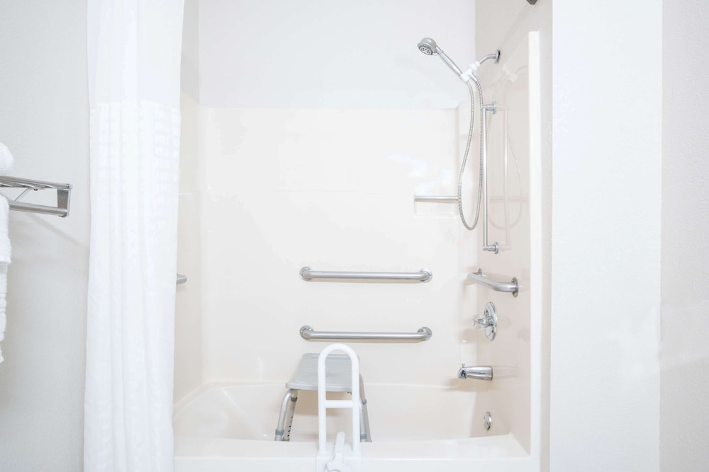 days inn by wyndham mankato