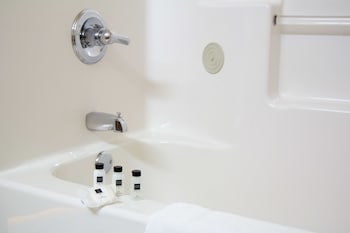 country inn and suites by radisson marion oh