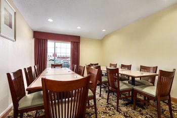 country inn and suites by radisson marion oh