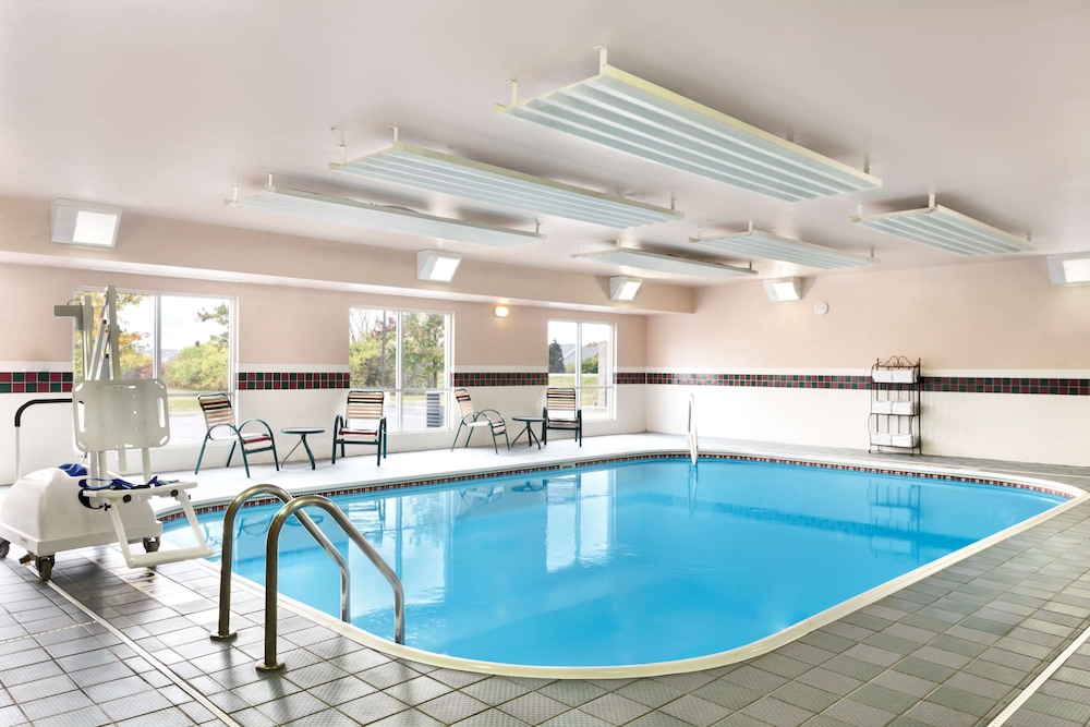 country inn and suites by radisson marion oh