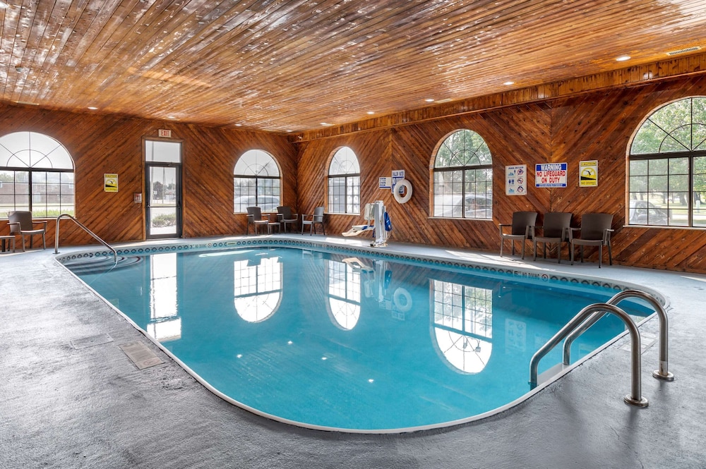 comfort inn and suites