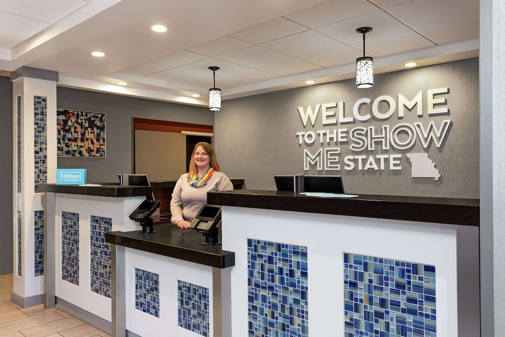 hampton inn kansas city blue springs