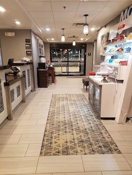 Hampton Inn Kansas City/Blue Springs,Grain Valley>>Blue Springs,3 star